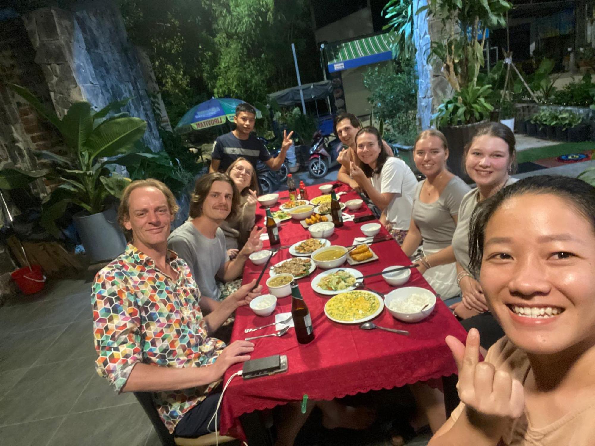 Tutu'S Homestay Phong Nha Bagian luar foto
