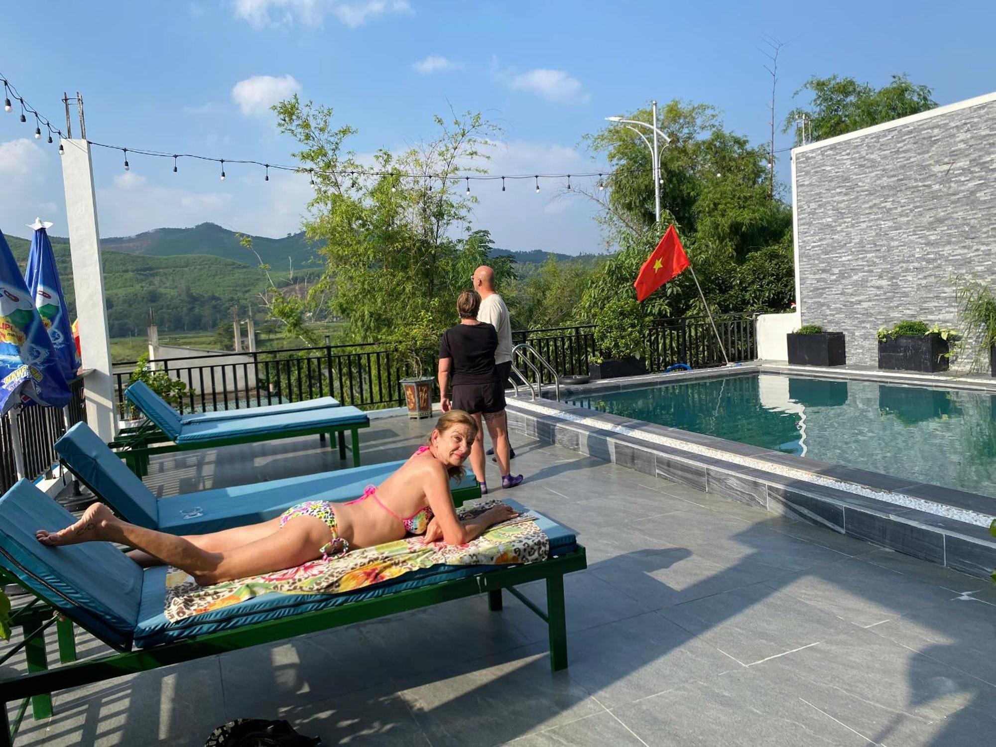 Tutu'S Homestay Phong Nha Bagian luar foto